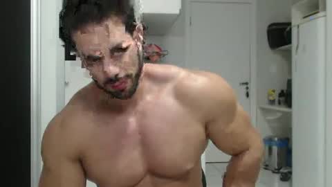 Snapshot of promuscles4u chatting on 01-05-25, 01:03 promuscles4u online show from 01-05-25, 01:03