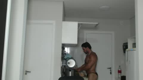 Snapshot of promuscles4u chatting on 01-23-25, 04:19 promuscles4u online show from 01-23-25, 04:19