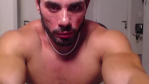 Snapshot of promuscles4u chatting on 02-09-25, 01:55 promuscles4u online show from 02-09-25, 01:55