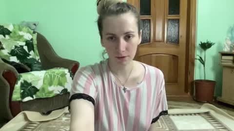 Snapshot of proud_sweet_21 chatting on 10-12-25, 10:31 proud sweet 21 online show from 10-12-25, 10:31