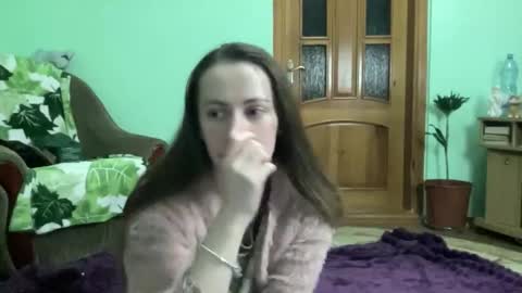 Snapshot of proud_sweet_21 chatting on 10-19-25, 10:10 proud sweet 21 online show from 10-19-25, 10:10