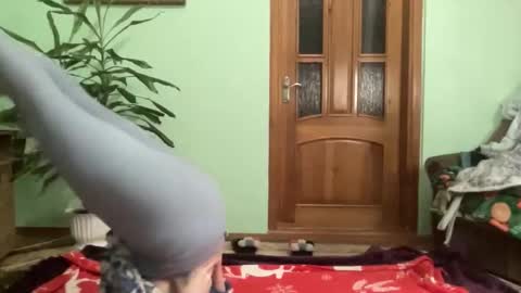 Snapshot of proud_sweet_21 chatting on 02-18-26, 11:33 proud sweet 21 online show from 02-18-26, 11:33