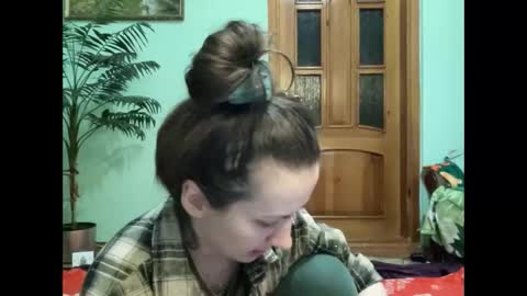 Snapshot of proud_sweet_21 chatting on 05-20-26, 11:44 proud sweet 21 online show from 05-20-26, 11:44
