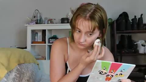 Oli online show from 07-26-26, 11:33