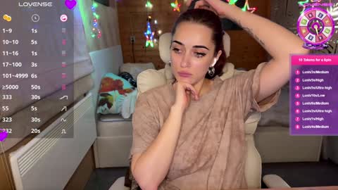 Queen of Pain online show from 01-22-25, 02:48