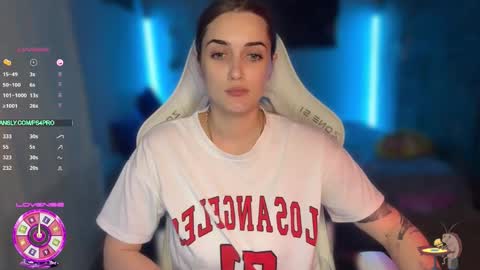 Queen of Pain online show from 12-14-25, 12:05