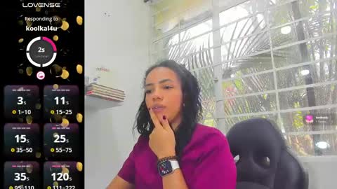 psique_naughty2 online show from 02-19-25, 10:09