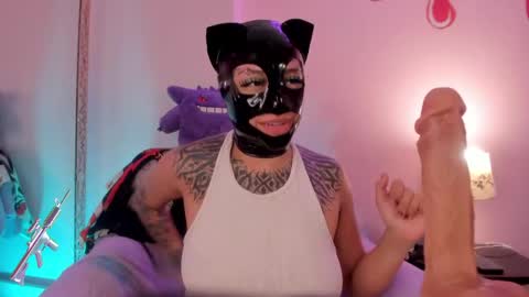 Snapshot of psychodoll_11 chatting on 05-11-26, 02:45 psycodoll online show from 05-11-26, 02:45