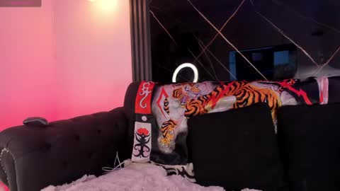 Snapshot of psychodoll_11 chatting on 06-07-26, 03:43 psycodoll online show from 06-07-26, 03:43