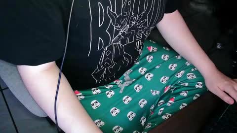 your mysterious man online show from 04-27-26, 01:25