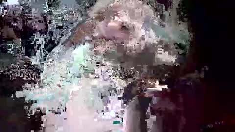 Snapshot of ptut82 chatting on 10-28-25, 05:33 ptut82 online show from 10-28-25, 05:33