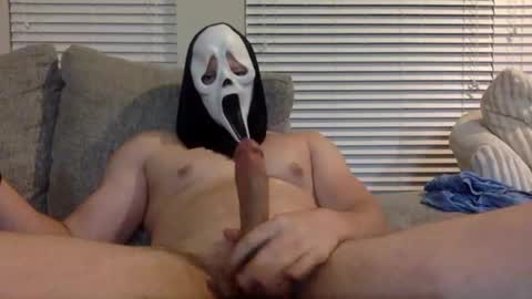 Snapshot of publicjerk69 chatting on 10-22-25, 12:33 publicjerk69 online show from 10-22-25, 12:33