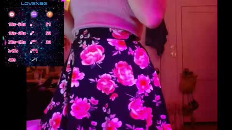 Snapshot of publicuniversalfwb chatting on 11-18-25, 12:38 publicuniversalfwb online show from 11-18-25, 12:38