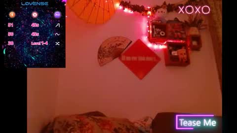 Snapshot of publicuniversalfwb chatting on 11-25-25, 08:36 publicuniversalfwb online show from 11-25-25, 08:36