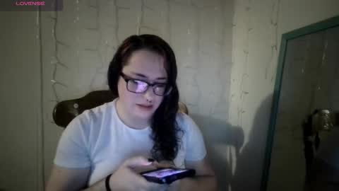 Drowning Puddles online show from 02-11-26, 04:39