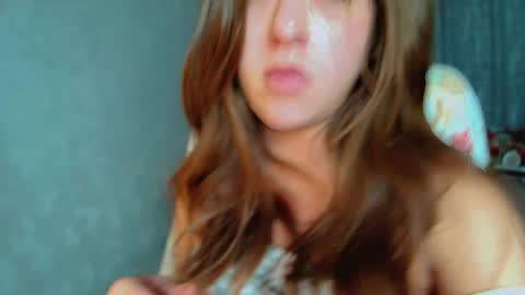 Snapshot of puff_witch chatting on 01-14-25, 08:41 Nayaa Nay 3 online show from 01-14-25, 08:41