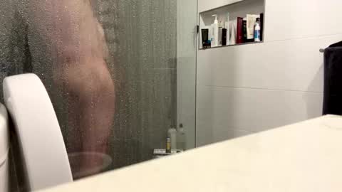 Snapshot of puffiest chatting on 01-19-25, 10:17 puffiest online show from 01-19-25, 10:17