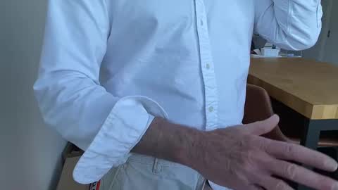 Snapshot of puffiest chatting on 01-29-25, 01:37 puffiest online show from 01-29-25, 01:37