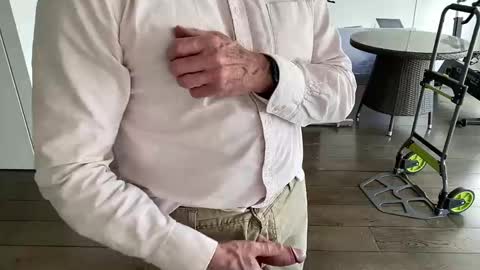 Snapshot of puffiest chatting on 01-30-25, 01:55 puffiest online show from 01-30-25, 01:55