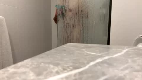 Snapshot of puffiest chatting on 09-20-25, 08:15 puffiest online show from 09-20-25, 08:15