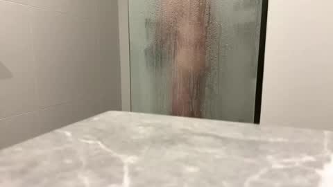 Snapshot of puffiest chatting on 10-27-25, 02:04 puffiest online show from 10-27-25, 02:04