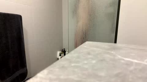 Snapshot of puffiest chatting on 11-23-25, 09:47 puffiest online show from 11-23-25, 09:47