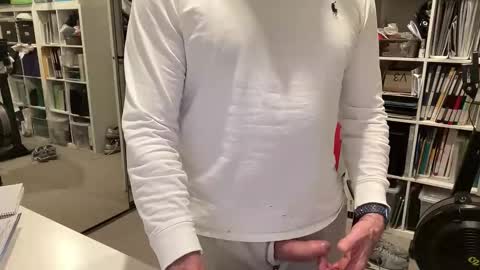 Snapshot of puffiest chatting on 04-01-26, 09:54 puffiest online show from 04-01-26, 09:54