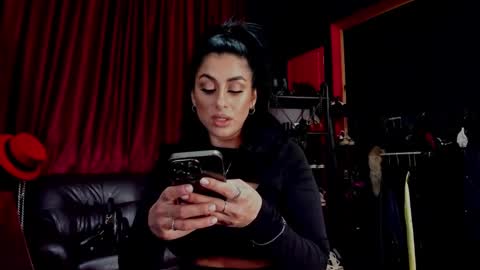 Snapshot of puffy_love chatting on 02-01-25, 07:13 MissPuffyLove online show from 02-01-25, 07:13