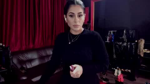 Snapshot of puffy_love chatting on 02-22-26, 10:41 MissPuffyLove online show from 02-22-26, 10:41