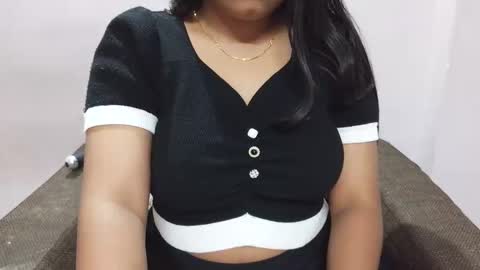 Snapshot of puneripiya chatting on 01-06-26, 07:50 sania 141414 online show from 01-06-26, 07:50