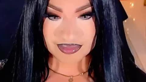   online show from 12-18-25, 05:02