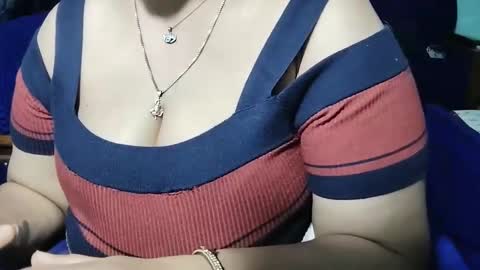 Snapshot of punjabimilf chatting on 11-24-25, 02:06 nutella online show from 11-24-25, 02:06