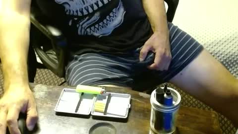 Snapshot of punkypapi chatting on 10-12-25, 11:59 Jojo online show from 10-12-25, 11:59