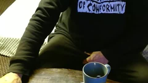 Snapshot of punkypapi chatting on 10-31-25, 08:48 Jojo online show from 10-31-25, 08:48