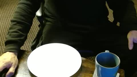 Snapshot of punkypapi chatting on 11-18-25, 01:22 Jojo online show from 11-18-25, 01:22