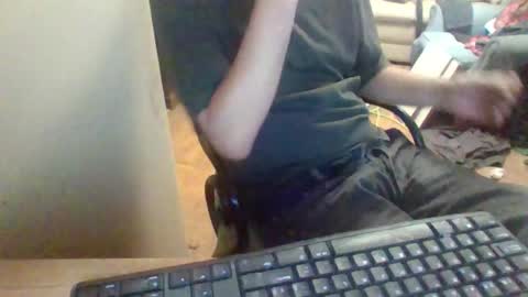 Snapshot of pup_y chatting on 09-29-25, 06:35 pup_y online show from 09-29-25, 06:35
