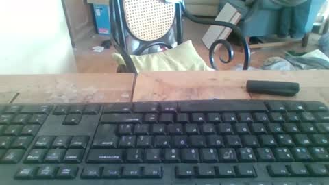Snapshot of pup_y chatting on 10-16-25, 01:01 pup_y online show from 10-16-25, 01:01
