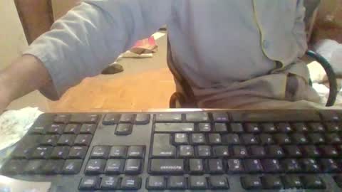 Snapshot of pup_y chatting on 10-26-25, 06:30 pup_y online show from 10-26-25, 06:30