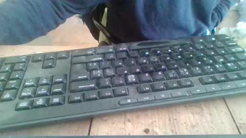 Snapshot of pup_y chatting on 11-08-25, 09:09 pup_y online show from 11-08-25, 09:09