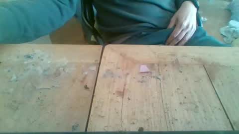 Snapshot of pup_y chatting on 11-10-25, 09:52 pup_y online show from 11-10-25, 09:52