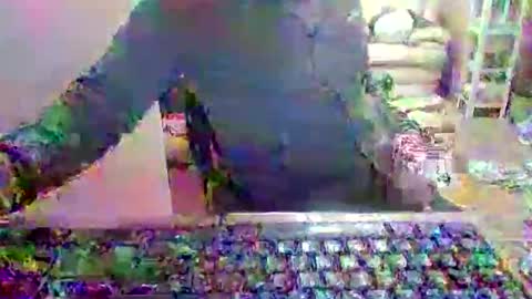 Snapshot of pup_y chatting on 12-01-25, 05:40 pup_y online show from 12-01-25, 05:40