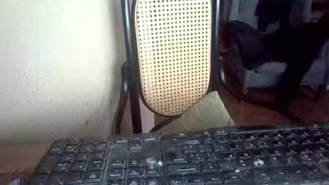 Snapshot of pup_y chatting on 02-16-26, 04:25 pup_y online show from 02-16-26, 04:25