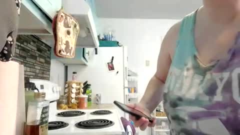 Snapshot of pupghostt chatting on 12-16-25, 08:36 PupGhostt online show from 12-16-25, 08:36