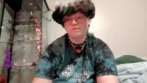 Snapshot of pupghostt chatting on 02-16-26, 03:30 PupGhostt online show from 02-16-26, 03:30