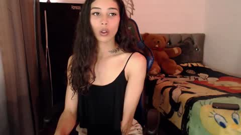 Cris online show from 10-22-25, 05:45