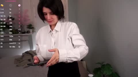 Snapshot of pure_project chatting on 02-25-26, 06:06 Ariana online show from 02-25-26, 06:06