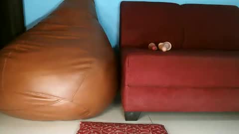 Pureannuals online show from 11-20-25, 03:28