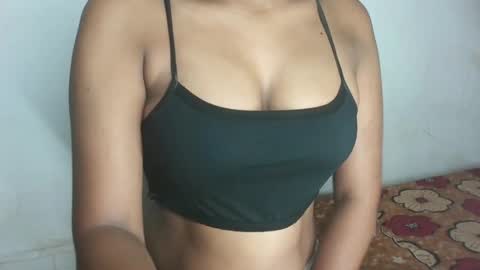 Snapshot of pureelove chatting on 06-02-26, 09:33 Your love online show from 06-02-26, 09:33