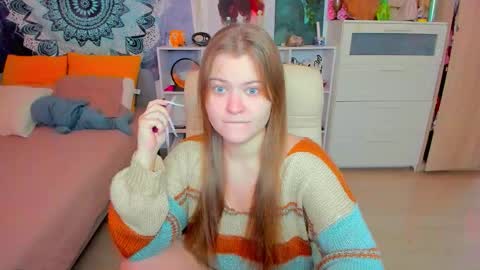 Snapshot of purehanna chatting on 10-06-25, 11:18 Miss Hanna online show from 10-06-25, 11:18