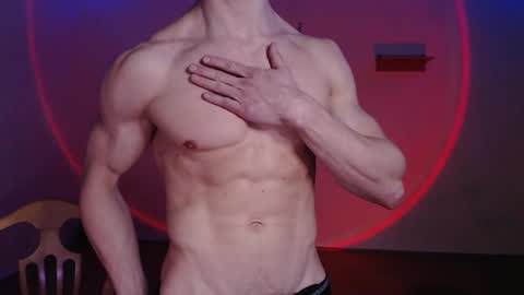 Snapshot of puremenshape chatting on 02-14-26, 08:33 puremenshape online show from 02-14-26, 08:33